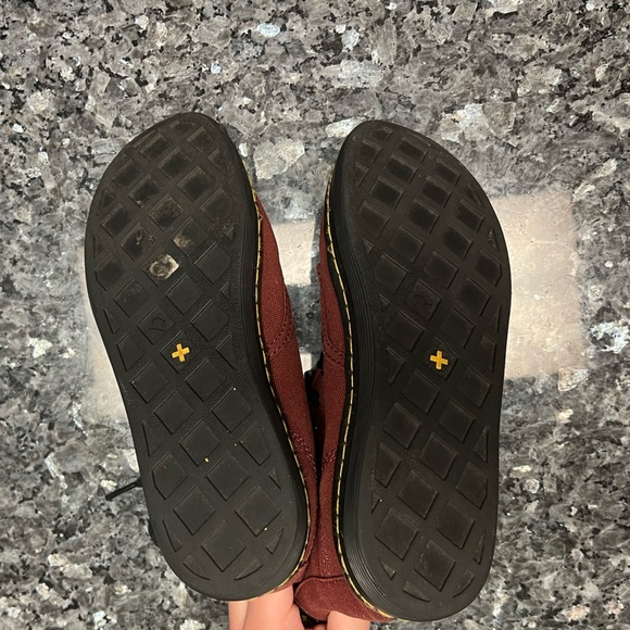 Dr Martens Shoreditch Boot - Cherry Red Canvas - Picture 8 of 9